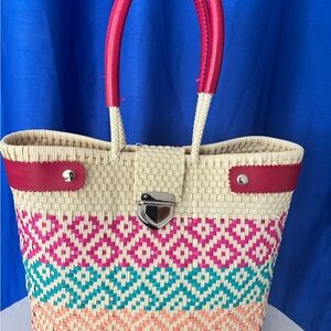 Mexican Handwoven Plastic Tote bag with leather.